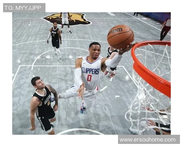 3月8日NBA前瞻：洛杉矶快船客场挑战孟菲斯灰熊，残阵灰熊能否抵挡三连胜快船的冲击？